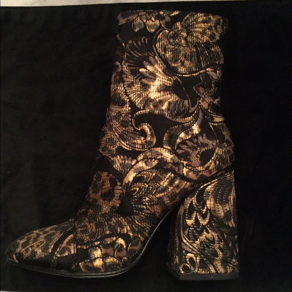 NIB ASH Leopard Tapestry Booties Size 38 🤎